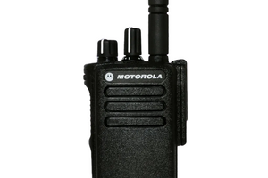 Motorola DP4400e VHF: професійна рація для надійного зв'язку фото